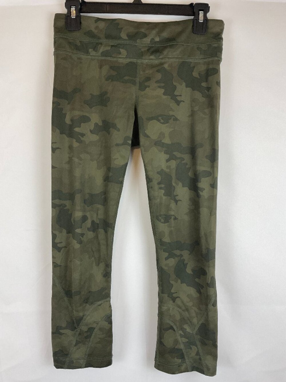 Lululemon Run: Inspire Crop II All Luxtreme Savasana Camo 20 cm Fatigue Green